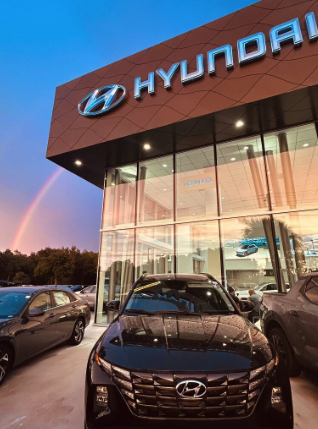 Dealership gallery photo 1